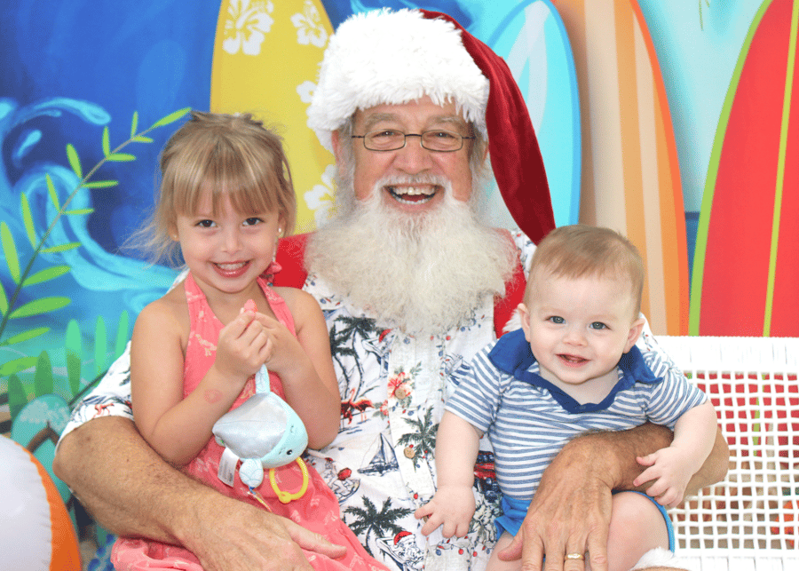 christmas in july family photos with santa