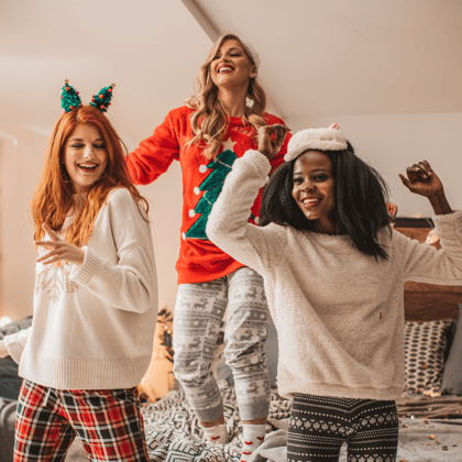 Girls dancing